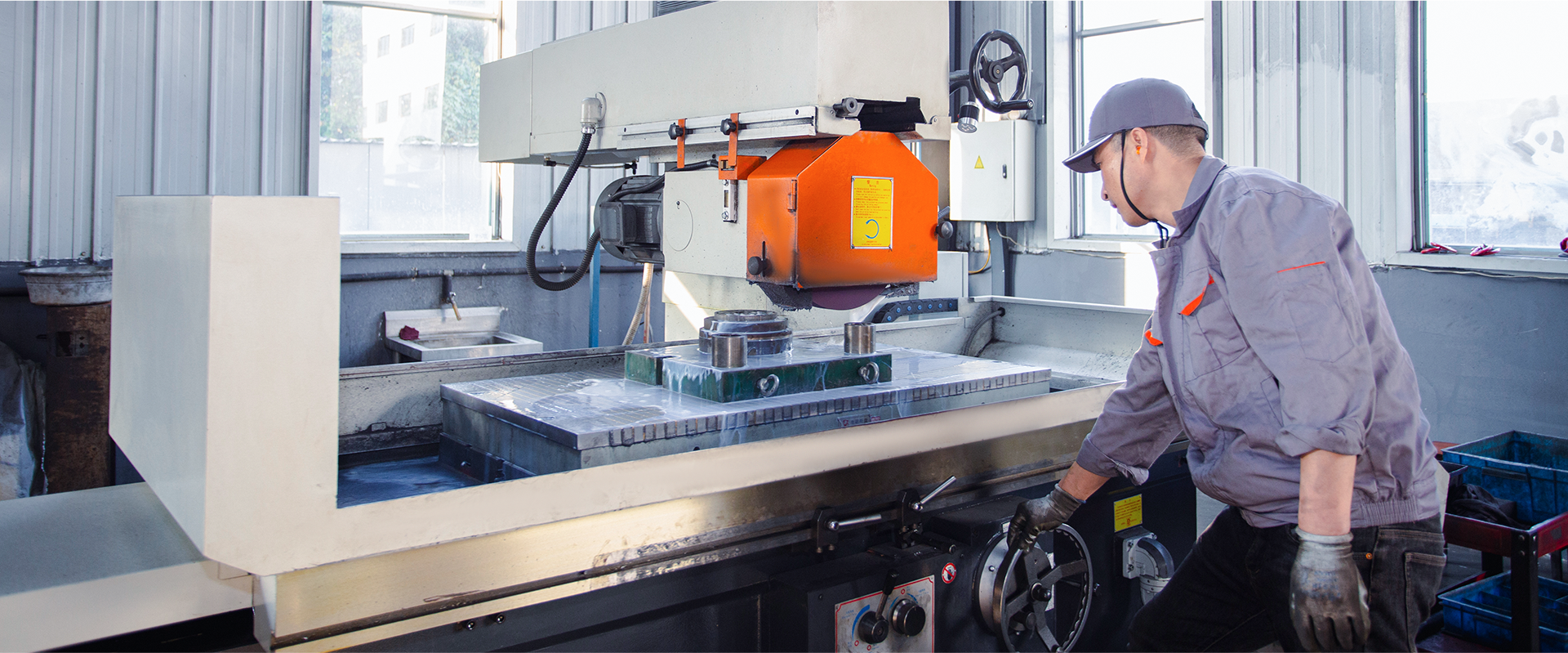 Уси Нью Руичи Технолоджи Ко., Лтд. / Уси Цайлян Машиностроение Ко., Лтд.